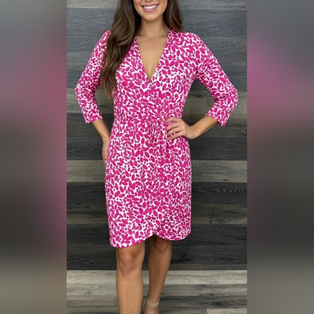 G.H. Bass & Co. Pink and White Patterned Garment